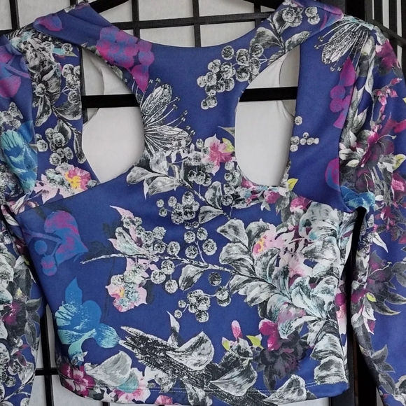 Sexy top - Picture 4 of 4